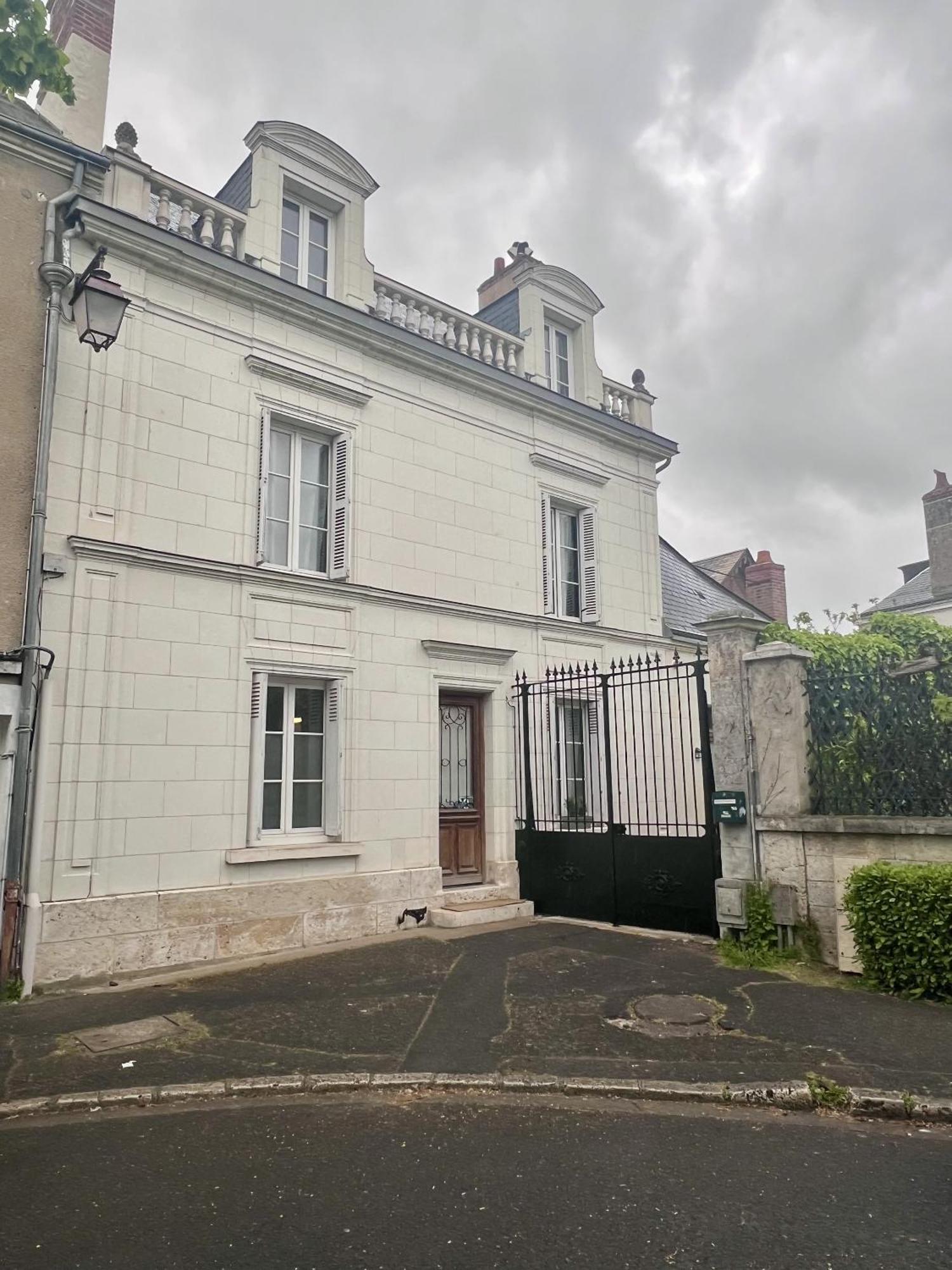 Maison Pol Amboise Exteriér fotografie
